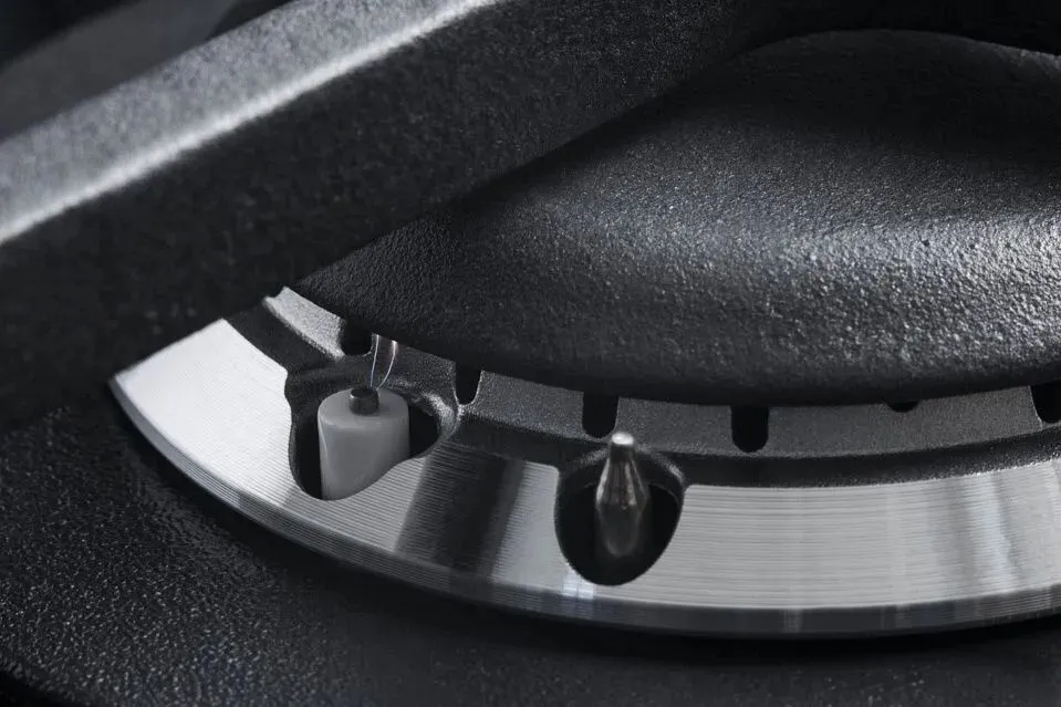 Встраиваемая СВЧ-печь HANSA AMG20BFH + поверхность Hansa BHKS6718511 + духовка Hansa BOES681611 - фото 8