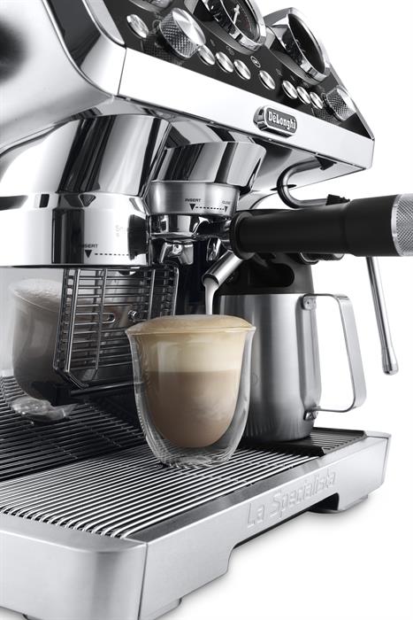 Кофеварка DeLonghi EC9665.M - фото 4