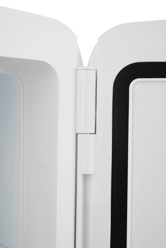 Косметический универсальный холодильник ZUGEL ZCR003W - фото 24 Косметический универсальный холодильник ZUGEL ZCR003W - фото 24