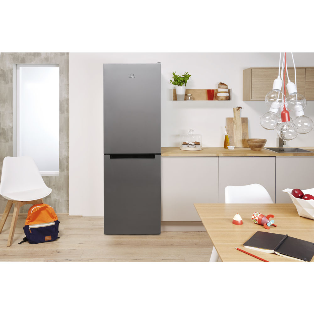 Холодильник Indesit DS 4200 SB серый - фото 6