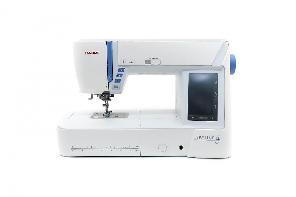 

Швейная машинка Janome SKYLINE S7