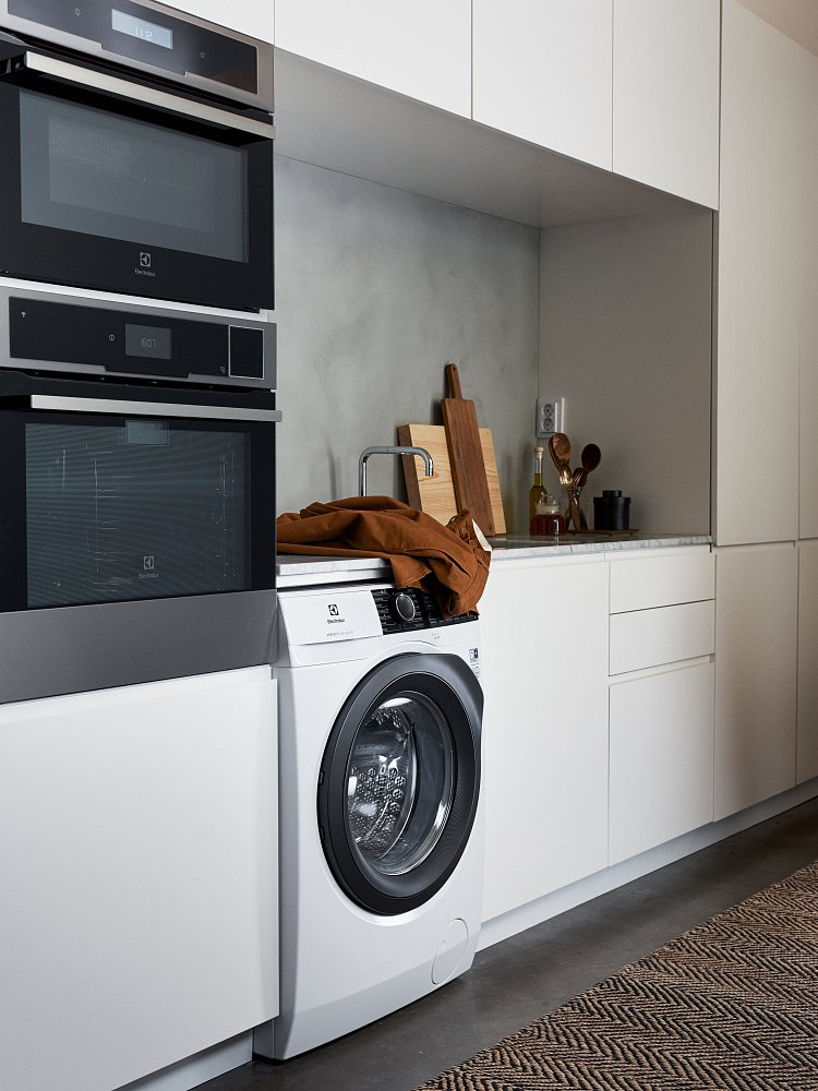 Стирально-сушильная машина Electrolux EW7W3164LB - фото 9