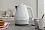 Электрочайник DeLonghi KBIN2001.W белый - микро фото 6
