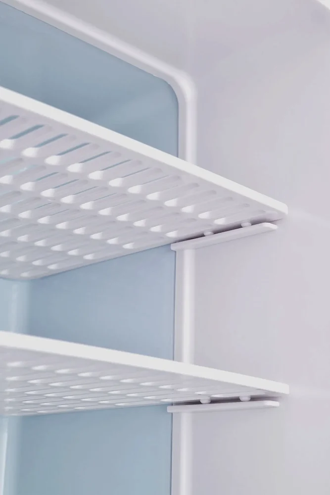 Косметический универсальный холодильник ZUGEL ZCR151 - фото 9