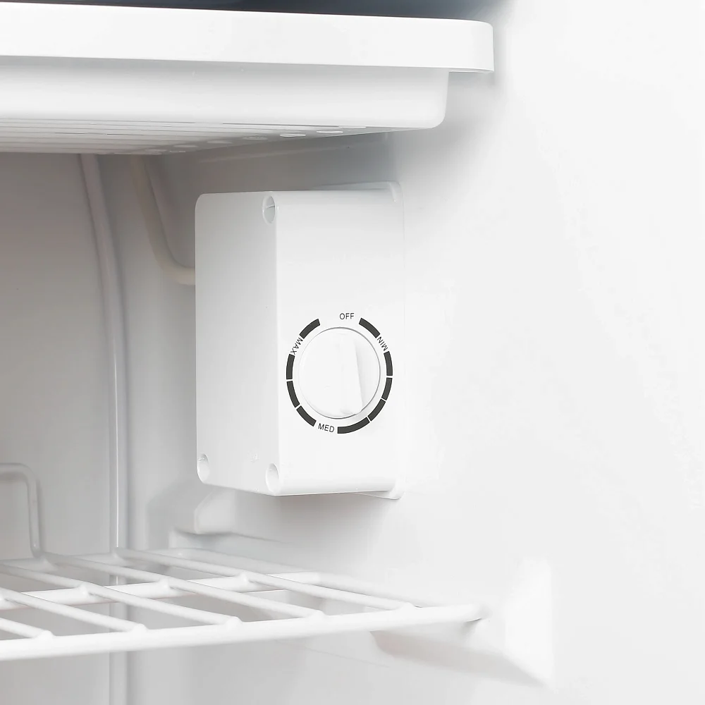 Холодильник Бирюса M90 серебристый - фото 3 Холодильник Бирюса M90 серебристый - фото 3