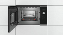 Встраиваемая микроволновая печь Bosch BEL554MS0 черная